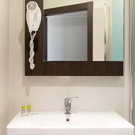 Milano Sesto Marelli 3* Сесто-Сан-Джованни
